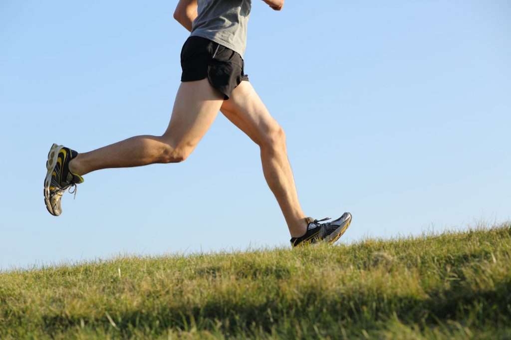 9 Tips to SelfTreat Hip Bursitis (Side of the Hip Pain) Marathon
